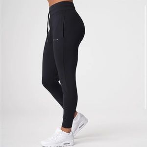 NVGTN Black Joggers XS